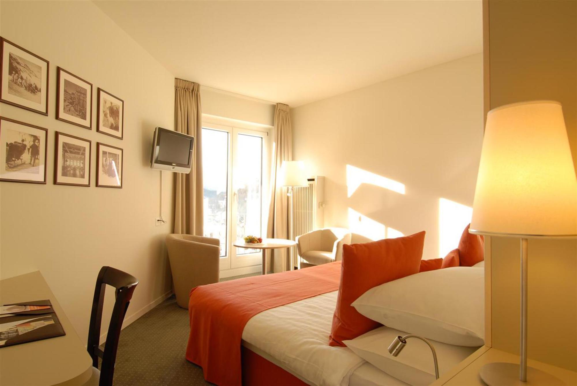 Panoramic Single Room,792578652:JPEG